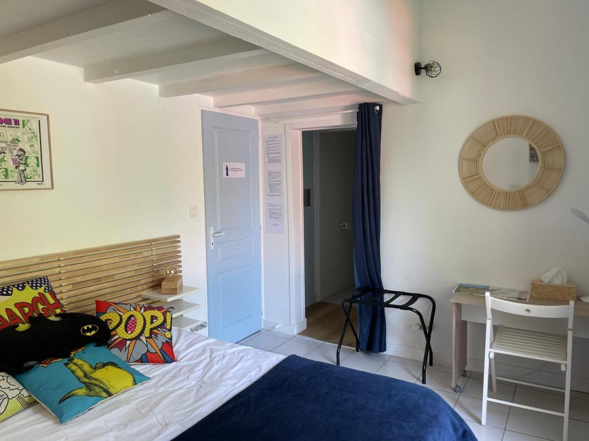 Merig'Home Chambre Bd Climatisee Dans Maison Avec Piscine Au Calme En Ville, Sdb & Toilettes Prives Angulema Exterior foto